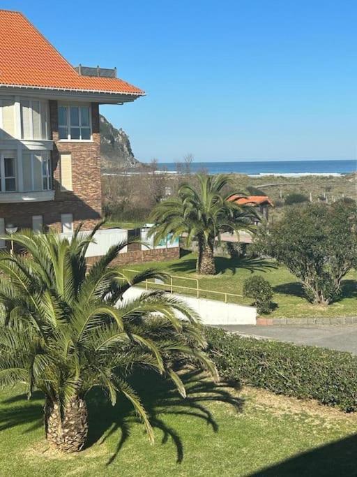 Playa De Berria -Apartamento Con Piscina Y Vistas Al Mar Santoña Εξωτερικό φωτογραφία